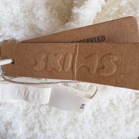 NWT Skims Cozy Wrap Knit Top Womens S/M Bone - Picture 5 of 11